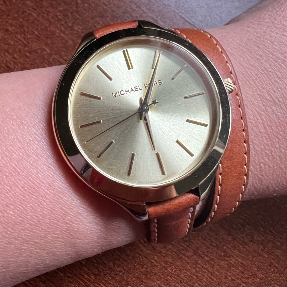 MICHAEL KORS Gold Tone Tan Leather Strap Watch